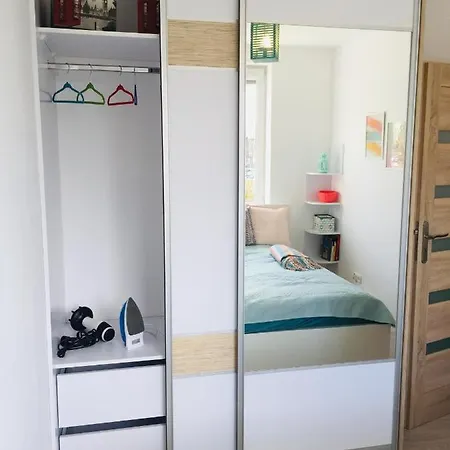 Sunny Sleeps 4 By The With Garden Patio - Przymorze * Gdansk