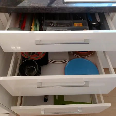 Sunny Sleeps 4 By The With Garden Patio - Przymorze Apartamento Gdansk